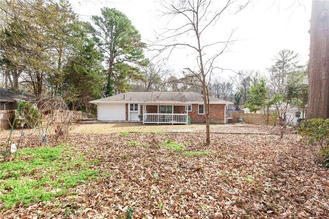 Building Photo - 2971 Stratford Arms Dr