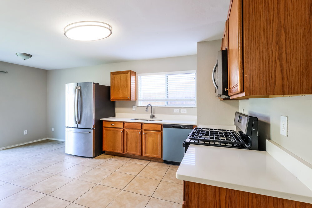 Building Photo - 7219 Rising Brook Dr