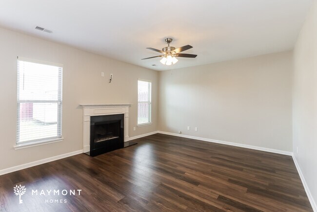 Building Photo - Charming 4 Bedroom Home in Augusta