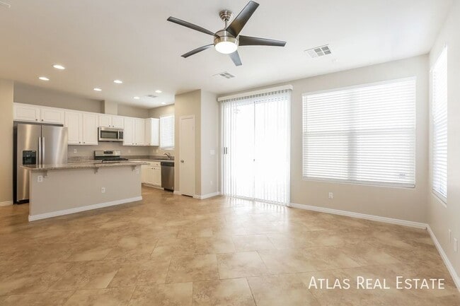 Building Photo - 5913 Tamarack Lodge Ln