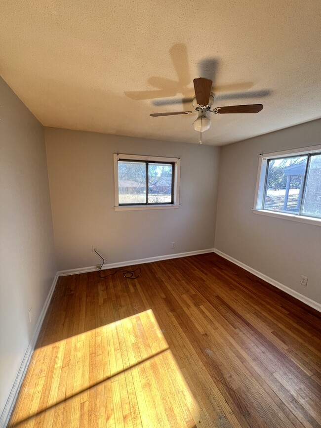 Building Photo - Nice Home For Rent