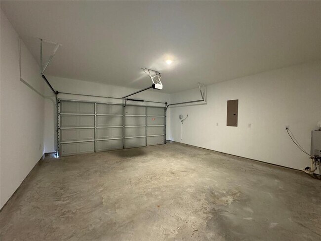 Building Photo - 6815 Harvest Wheat Ln