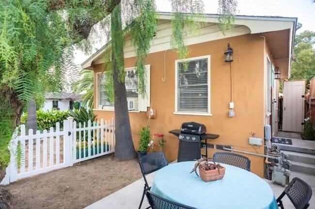 Building Photo - Old Town San Diego Unit