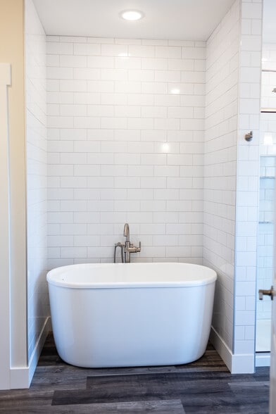 Building Photo - 161 Emalyn Ct