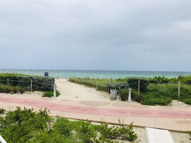 Building Photo - 6917 Collins Ave