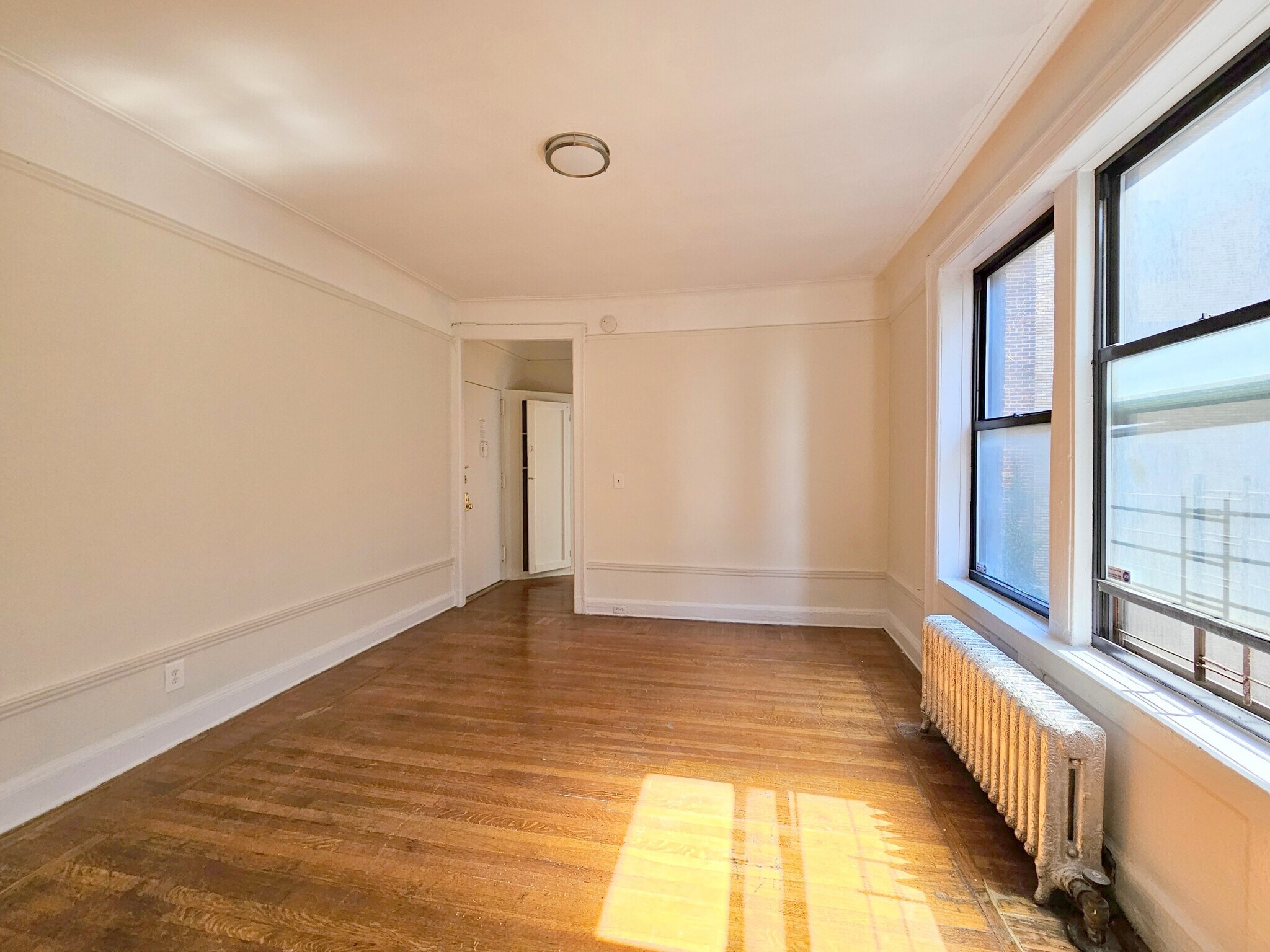 Building Photo - 138 Haven Ave