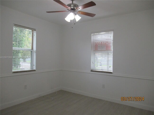 Building Photo - 4245 SW 7th St