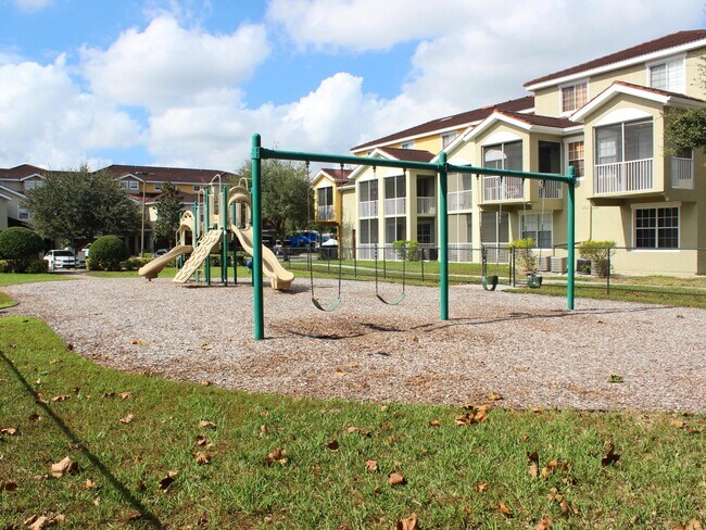 Building Photo - 5681 Bentgrass Dr