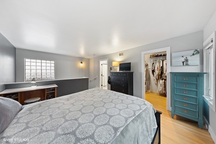 Building Photo - 1214 S Federal St