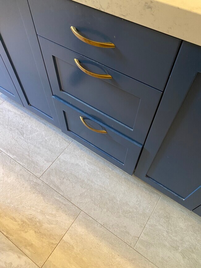 Details - Bathroom - 1450 Greenwich St