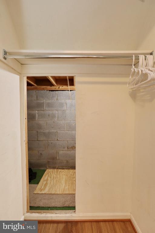 Building Photo - 5440 Barrister Pl