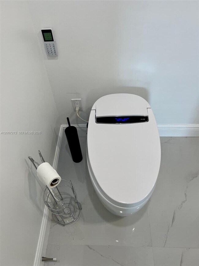 Building Photo - 155 Ocean Ln Dr