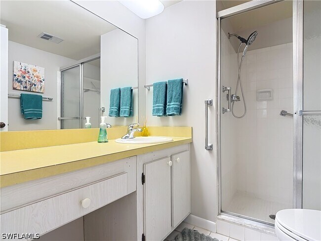 Building Photo - 150 Turtle Lake Ct