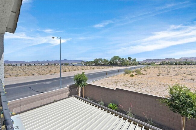 Building Photo - 4405 Frias Fls Ave