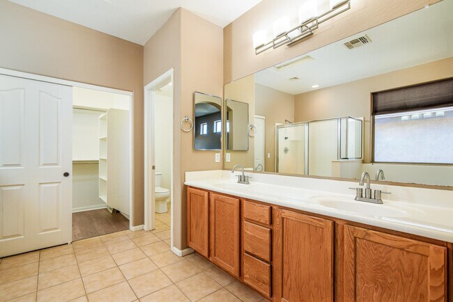 Building Photo - 21357 N Liles Ln