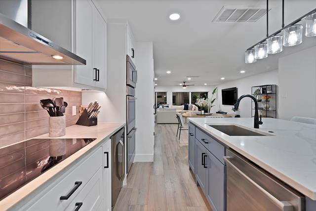 Building Photo - 4114 Delano Pl