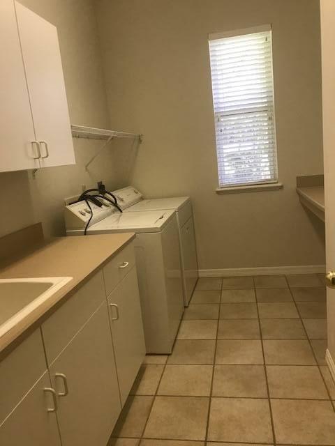 Building Photo - Bennet's Garden at Haile Plantation