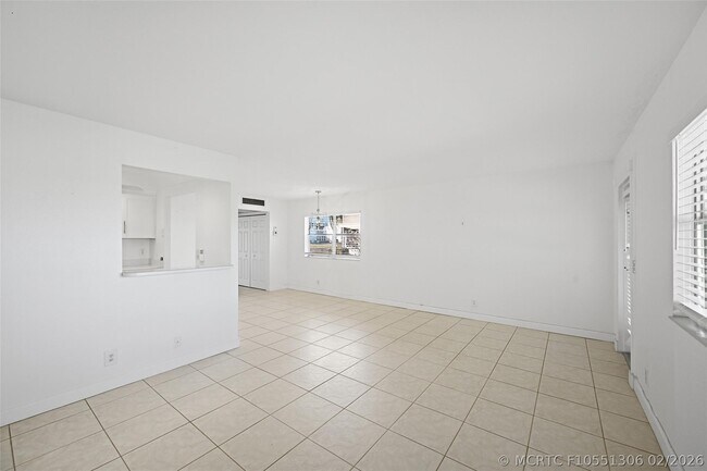 Building Photo - 451 Monaco Blvd