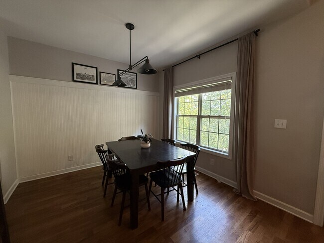 Building Photo - 1017 Quiver Ln