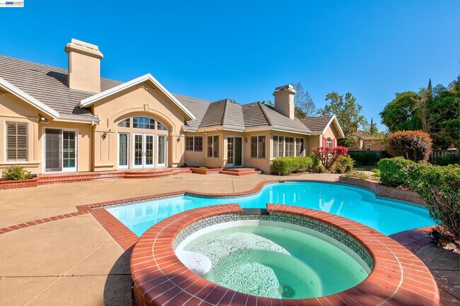 Building Photo - 2779 E Ruby Hill Dr