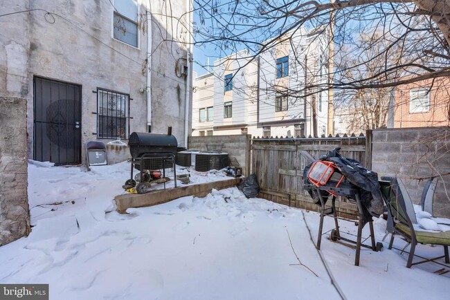 Building Photo - 1319 N 19th St