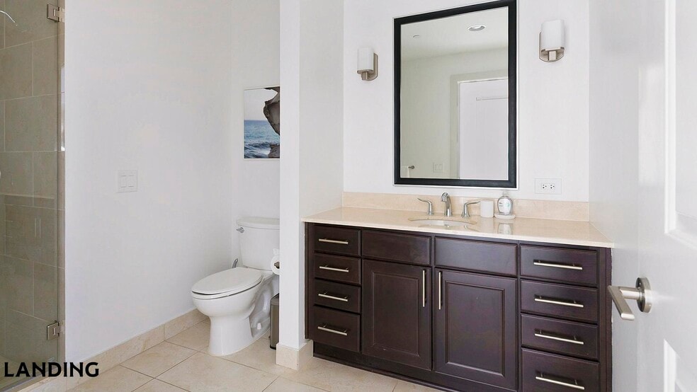 Building Photo - 777 Preston St