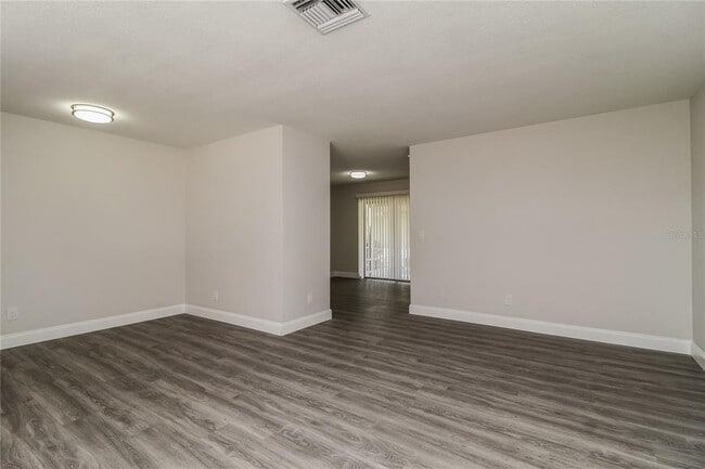 Building Photo - 820 N Florida Ave