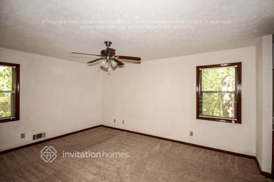 Building Photo - 376 Mill Ridge Way