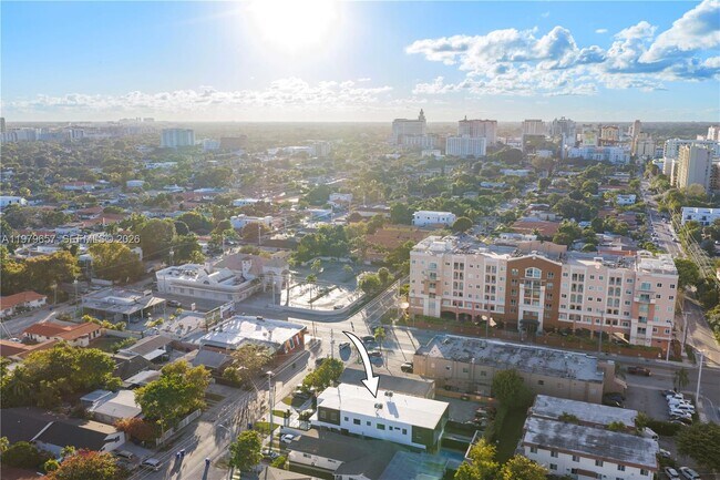 Building Photo - 3187 SW 23rd St