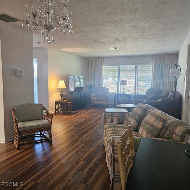 Building Photo - 2248 Harvard Ave