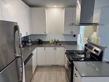 Building Photo - 1740 Azalea Dr