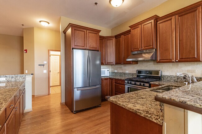 Building Photo - 20560 N Westpark Pl