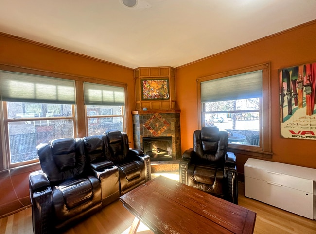 Building Photo - FURNISHED Short Term approved-Gorgeous 4 bed historic home in downtown GJ