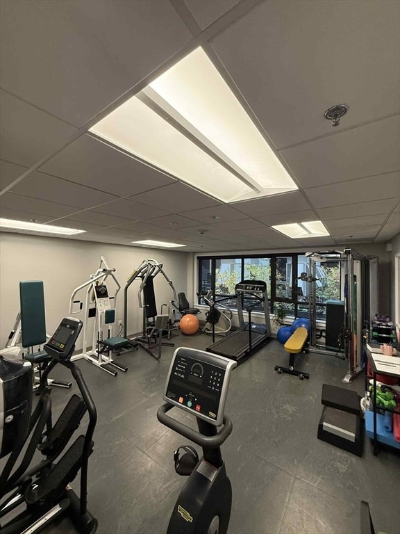 Building Photo - 118 Centre St