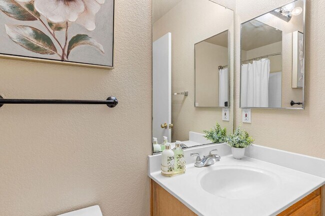 Building Photo - 4866 Alterra Way