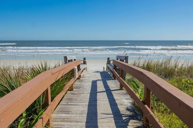 Building Photo - 8130 A1A S