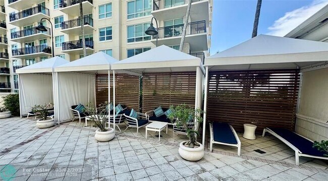 Building Photo - 610 W Las Olas Blvd