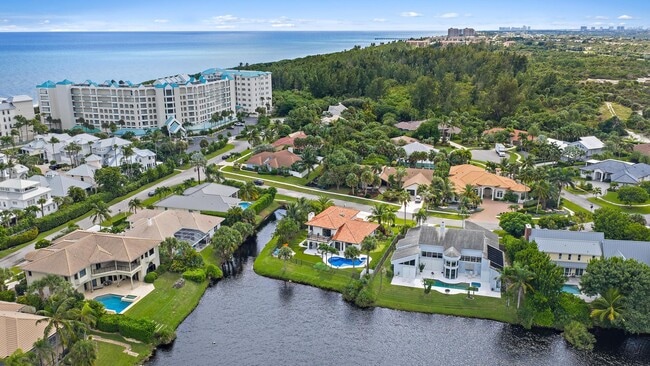 Building Photo - 129 Olympus Way