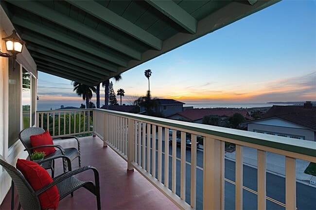 Building Photo - 232 S La Esperanza