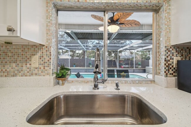 Building Photo - ***PRIVATE HEATED POOL*** Beautiful, Fully-Furnished 3-Bedroom Home Available April 1, 2026!   **...