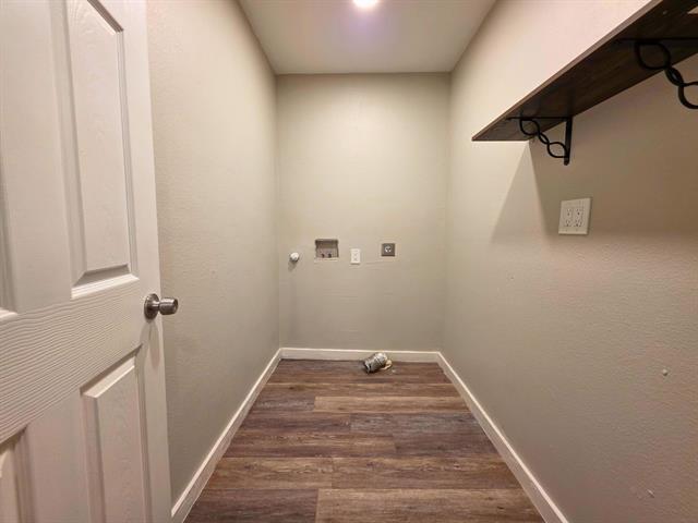 Building Photo - 3913 Chenault St