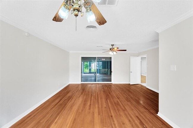 Building Photo - 3519 Westridge St
