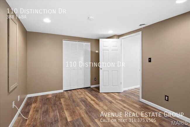 Building Photo - 110 Distinction Dr