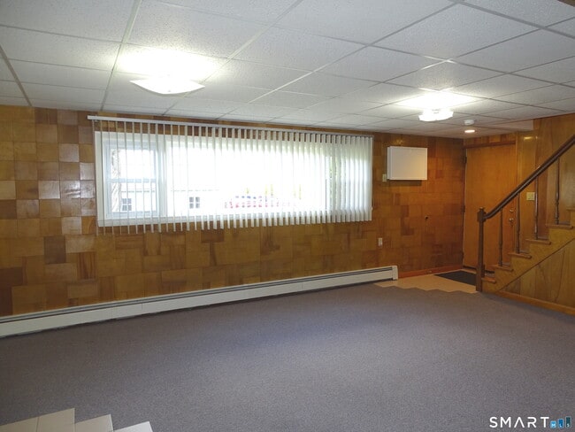 Building Photo - 62 Ark Rd