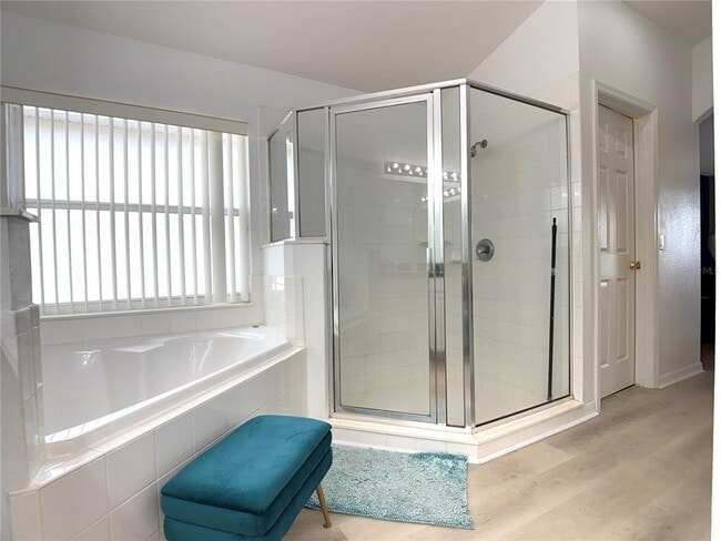 Building Photo - 353 Kensington Dr