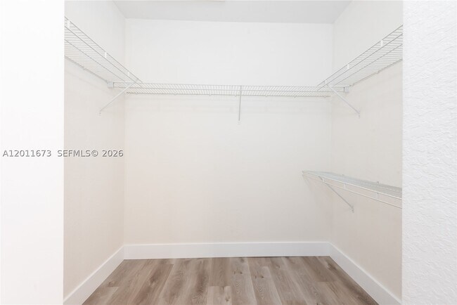 Building Photo - 8902 NW 109th Ct