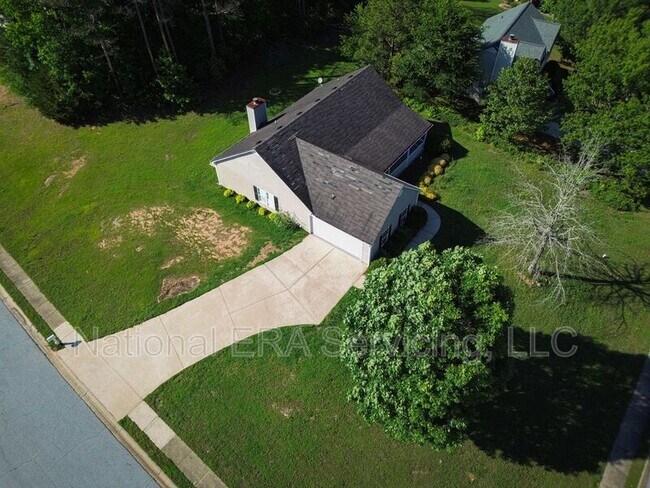 Building Photo - 185 Vintage Dr