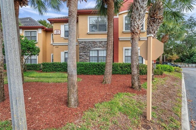Building Photo - 2279 Portofino Pl