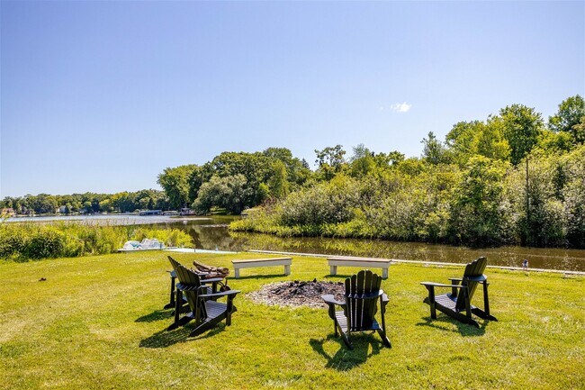 Building Photo - 3071 Park Drive, Brighton, MI 48114 - 4 BR...
