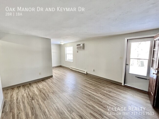 Building Photo - 221 Oak Manor Dr